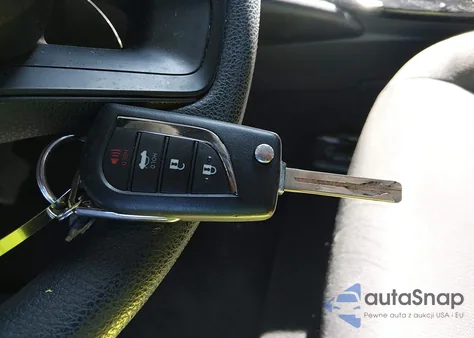 2022 Toyota Corolla Le z USA, uszkodzony, nr VIN 5YFEPMAE1NP362208